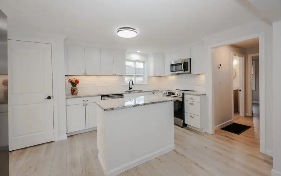 10 Sarah Court, Rochester, NH 03867 - Image #3