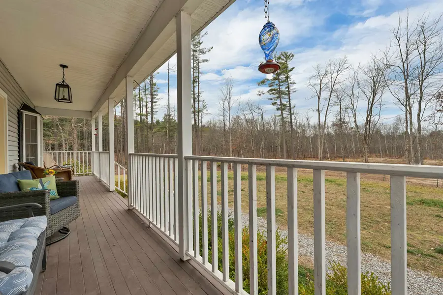 106 Meadow Road, New Boston, NH 03070 - Image #3
