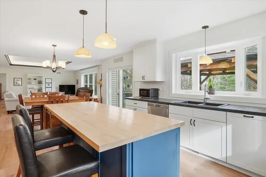 55-57 Lefebvre Lane, Williston, VT 05495 - Image #3