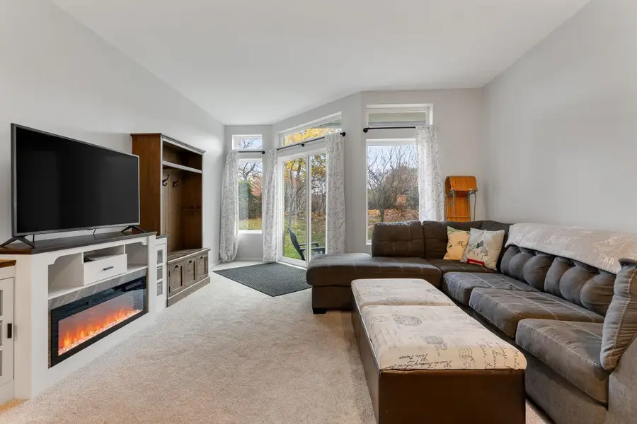 30 Mountainside Drive #Village Gate Unit 102, Warren, VT 05674 - Image #3