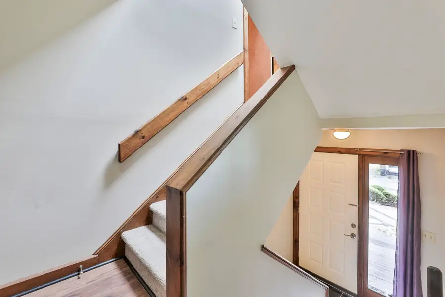 6 Cornwall Lane #7, Nashua, NH 03063 - Image #2