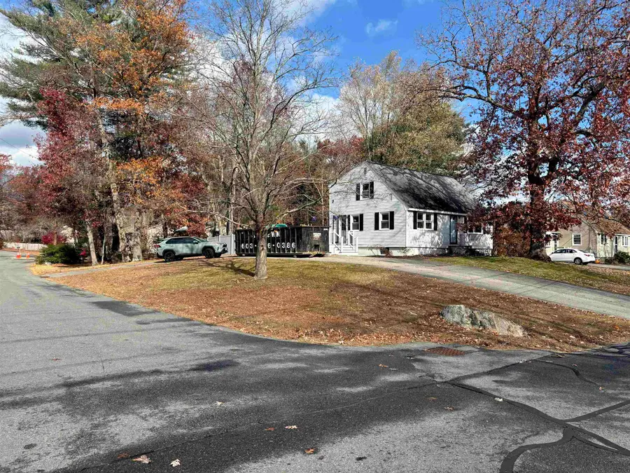 10 Townsend Avenue, Salem, NH 03079 - Image #3