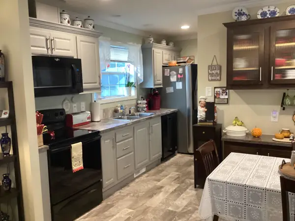 7 Woodland Park, Troy, NH 03465