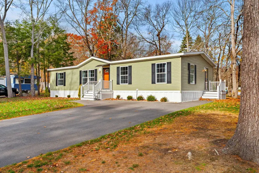 35 Norman Road, Seabrook, NH 03874 - Image #2