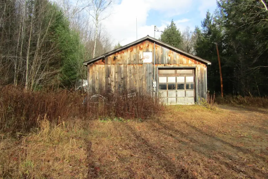 105 Honey Corners Road, Topsham, VT 05076 - Image #2