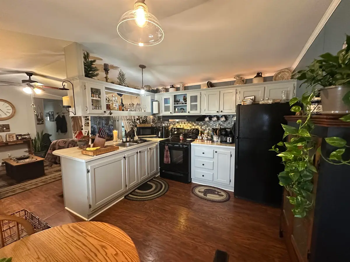 18 Pine Street, Hinsdale, NH 03451 - Image #1