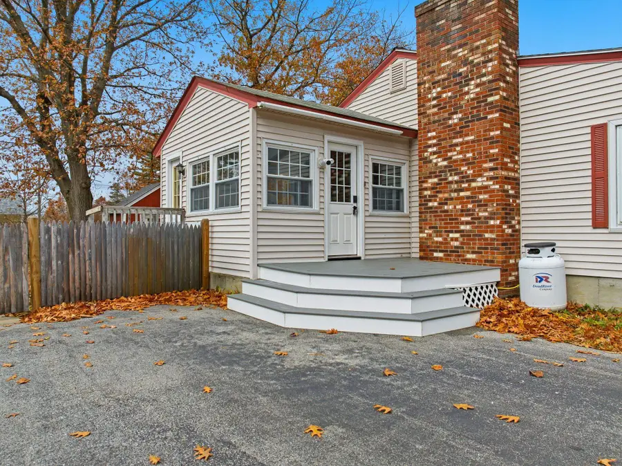 67 Murphy Street, Manchester, NH 03103 - Image #3