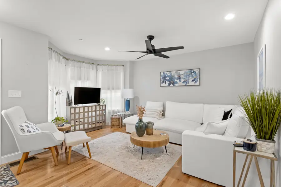 18 Maple Street, Derry, NH 03038 - Image #3