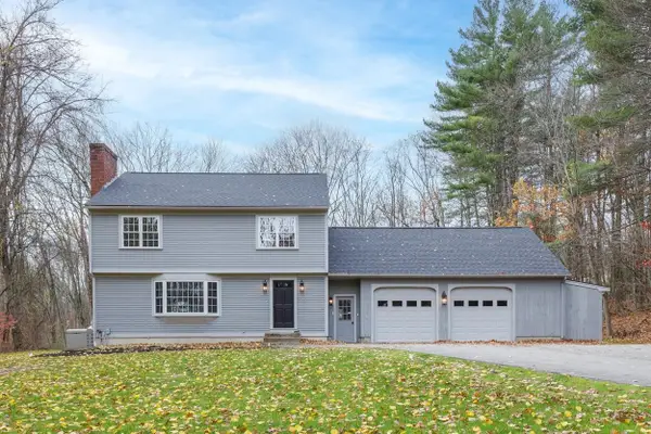 216 Hackett Hill Road, Hooksett, NH 03106