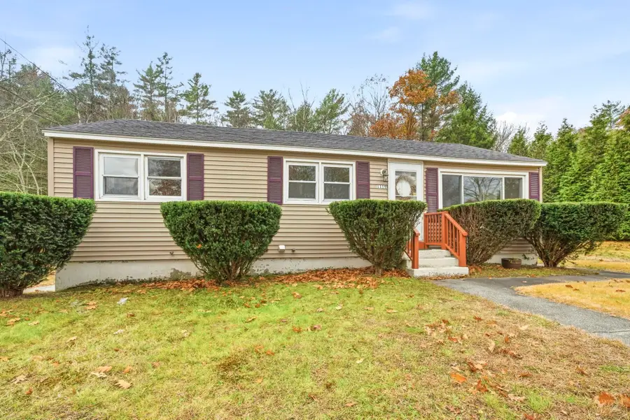1119 MAMMOTH Road, Pelham, NH 03076 - Image #2