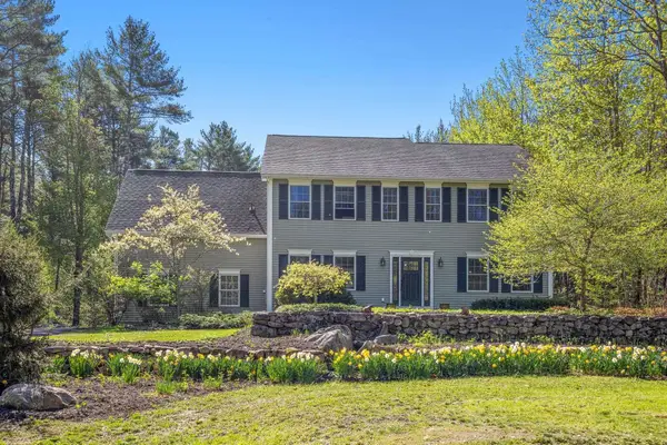 17 Federal Corner Road, Tuftonboro, NH 03816