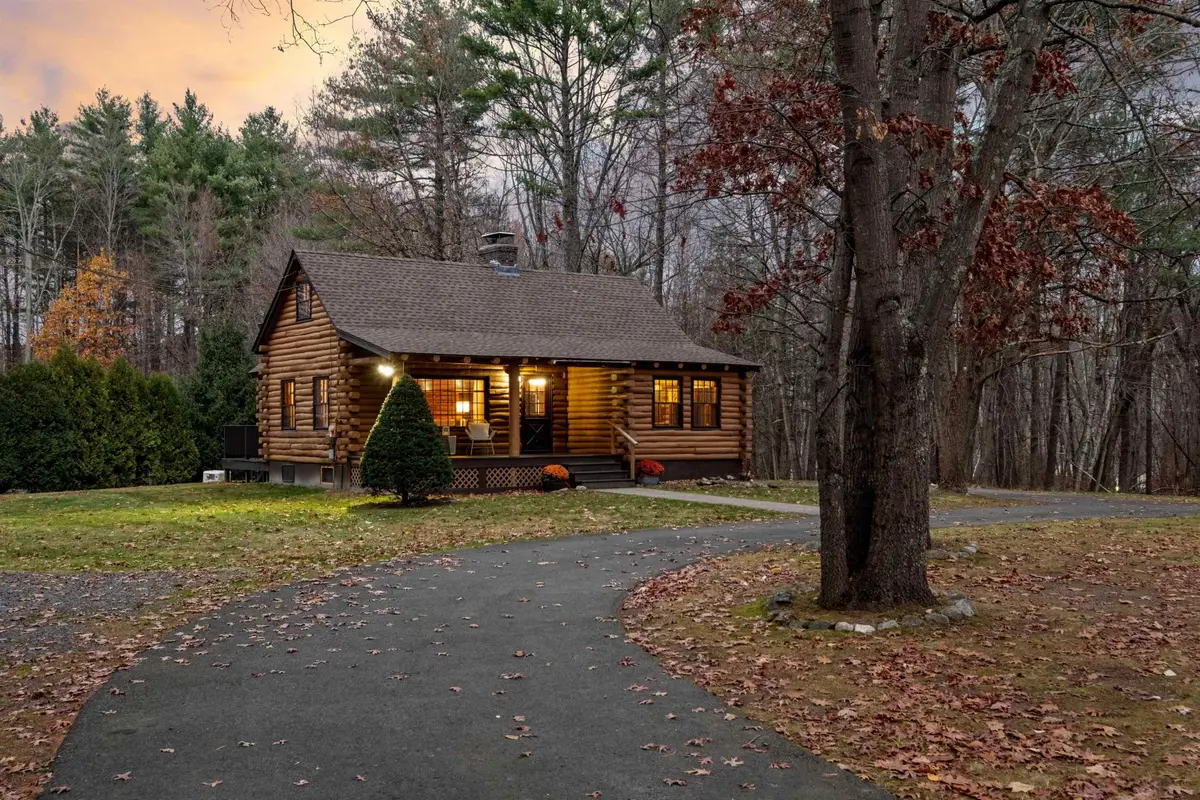 6 Londonderry Road, Windham, NH 03087 - Image #1