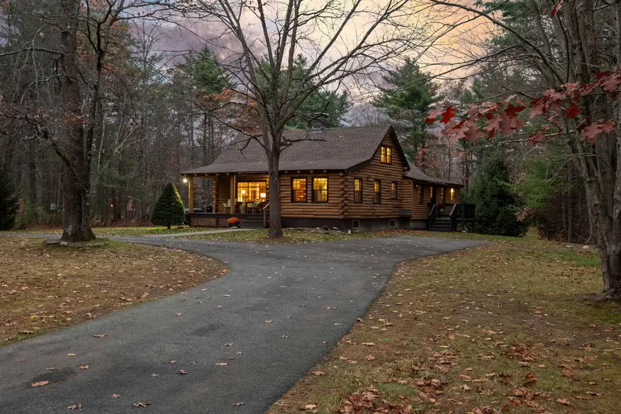 6 Londonderry Road, Windham, NH 03087 - Image #2