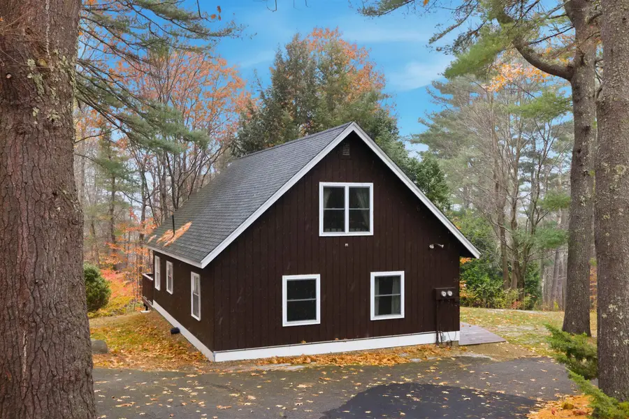 39 Deer Run Lane, Gilford, NH 03249 - Image #3