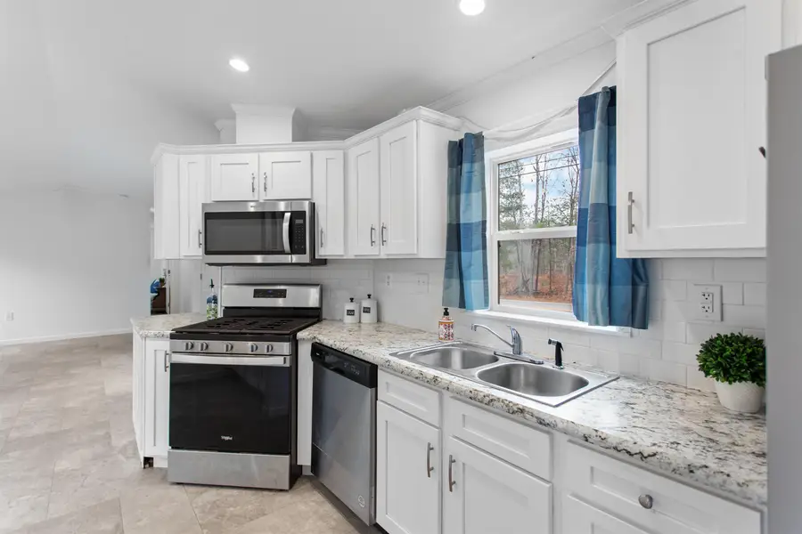 52 Little Falls Bridge Road, Rochester, NH 03867 - Image #3