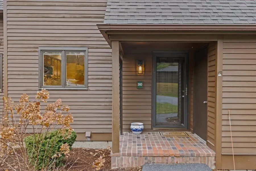 360 Acorn Lane, Shelburne, VT 05482 - Image #3