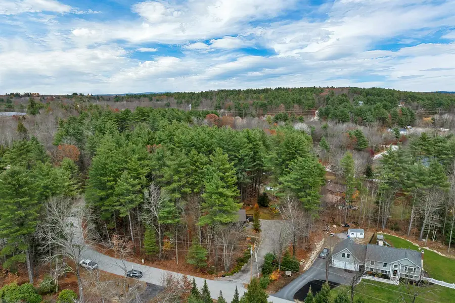 24 Whippoorwill Lane, Bedford, NH 03110 - Image #3