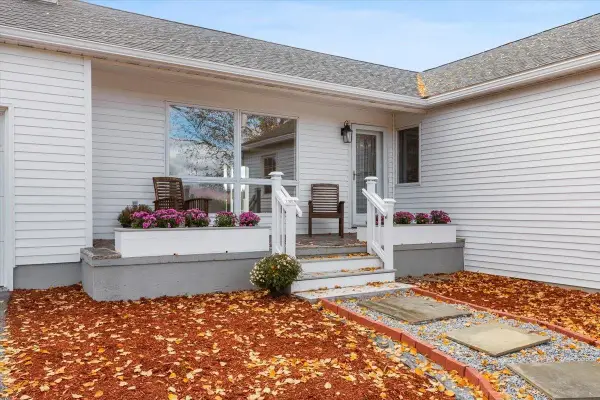 211 ROD and GUN CLUB Road, Shaftsbury, VT 05262