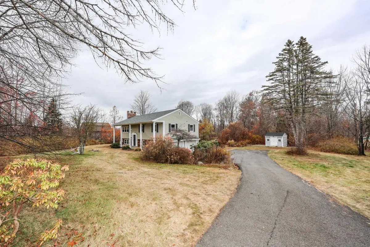 377 High Street, Candia, NH 03034 - Image #1