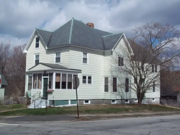 552 Spruce Street, Manchester, NH 03103