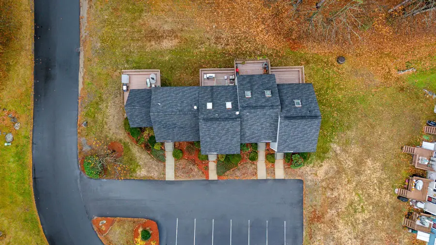 8 Donovan Court, Merrimack, NH 03054 - Image #2