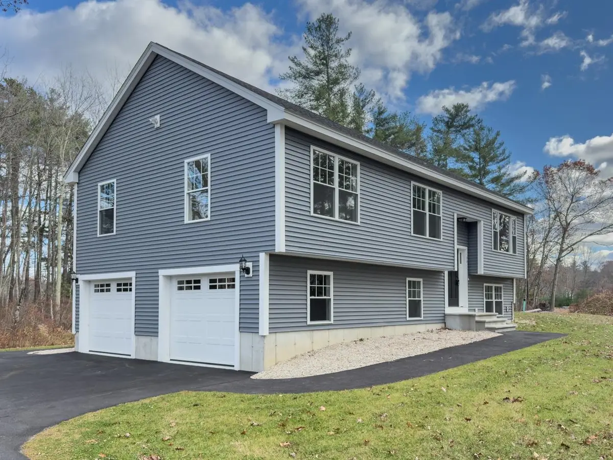 96 Simpson Road, Pelham, NH 03076 - Image #1