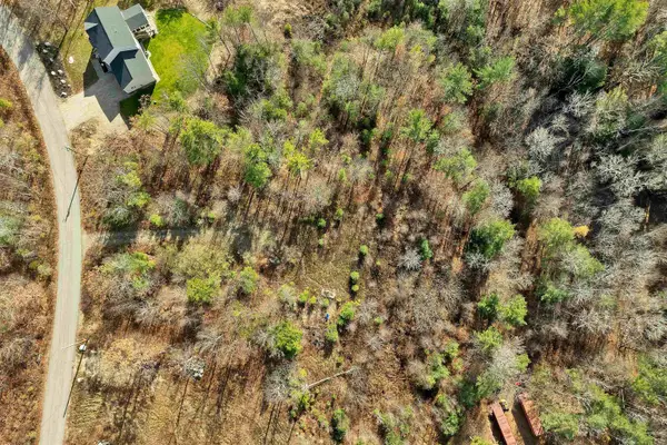 7 Lady Slipper Lane, Moultonborough, NH 03254