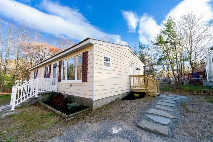 55 Judith Street, Danville, NH 03819 - Image #2