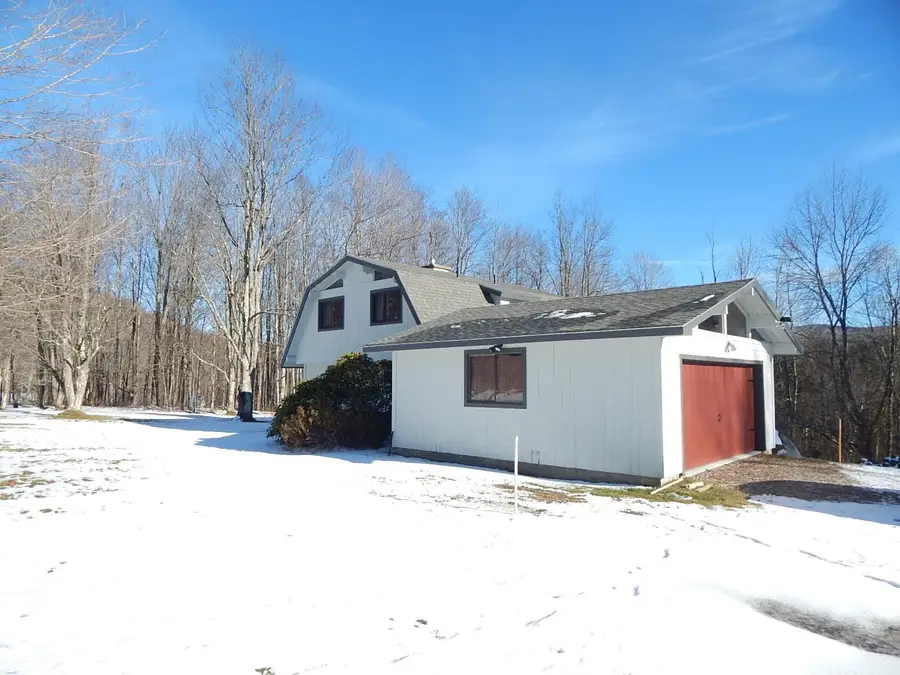 953 Lincoln Gap Road, Warren, VT 05674 - Image #2