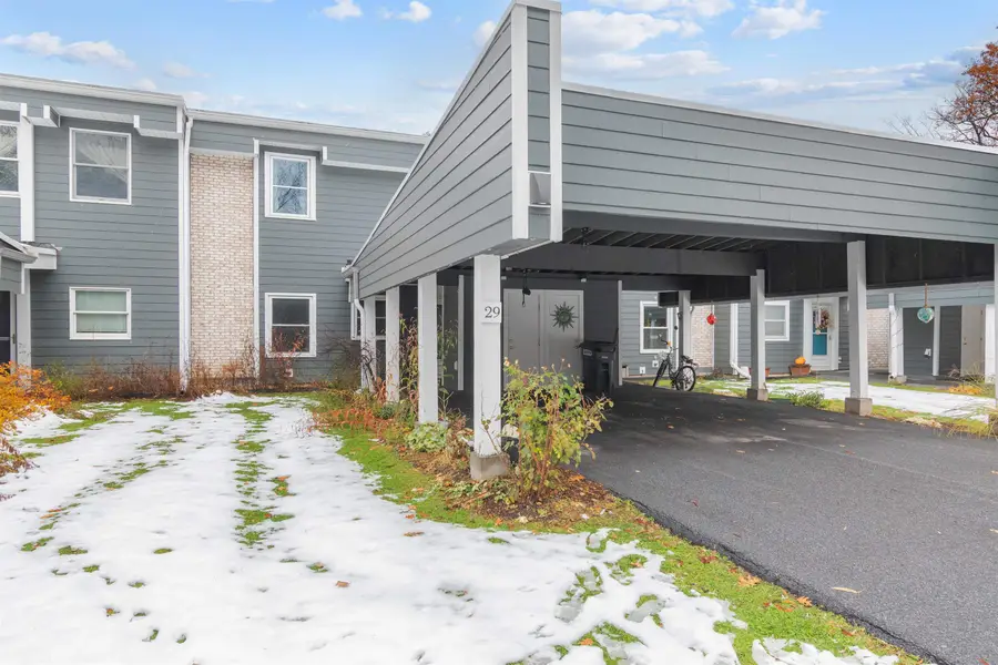8 Timber Lane #29, South Burlington, VT 05403 - Image #2