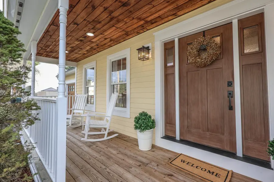 41 Pinebrook Road, Nashua, NH 03062 - Image #2