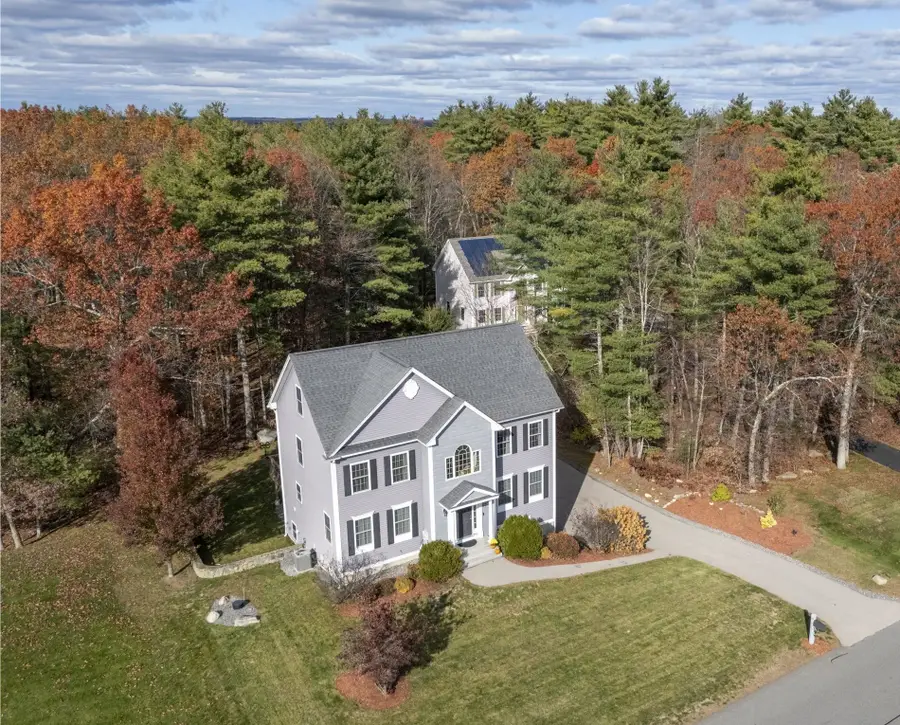 27 Wellesley Drive, Pelham, NH 03076 - Image #3
