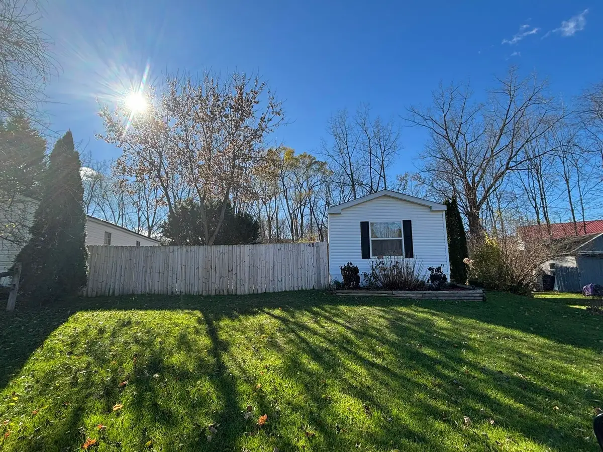 48 Lower Circle Extension, Richmond, VT 05477 - Image #1