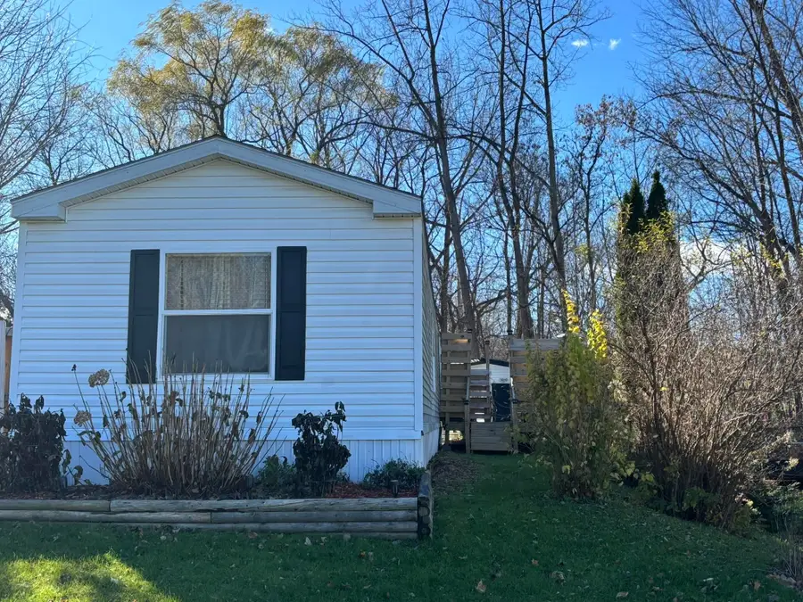 48 Lower Circle Extension, Richmond, VT 05477 - Image #2