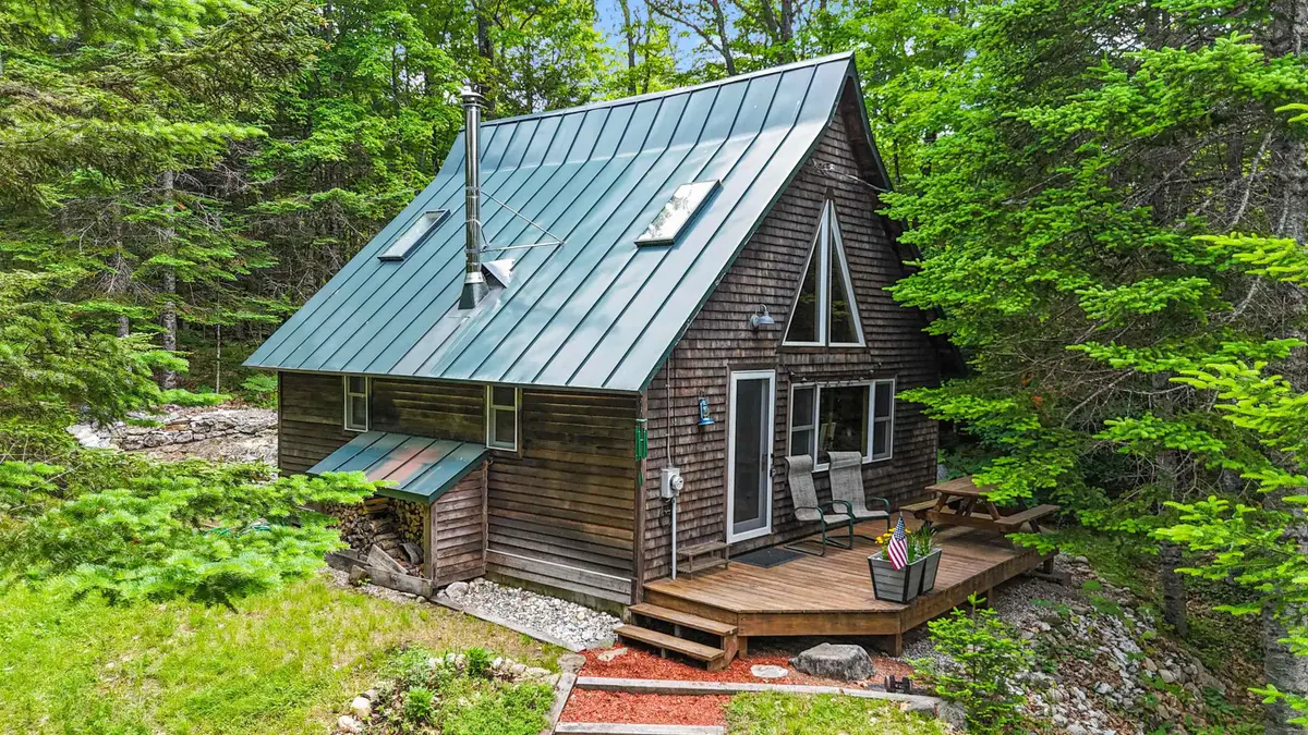 95 Quaker Path Road, Wilmot, NH 03287 - Image #1