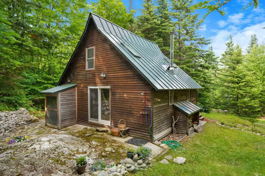 95 Quaker Path Road, Wilmot, NH 03287 - Image #2