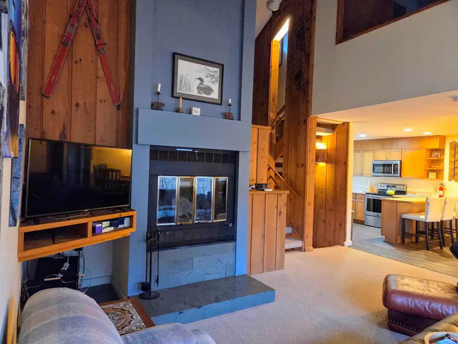 36 Easterly Road #2, Lincoln, NH 03251 - Image #2