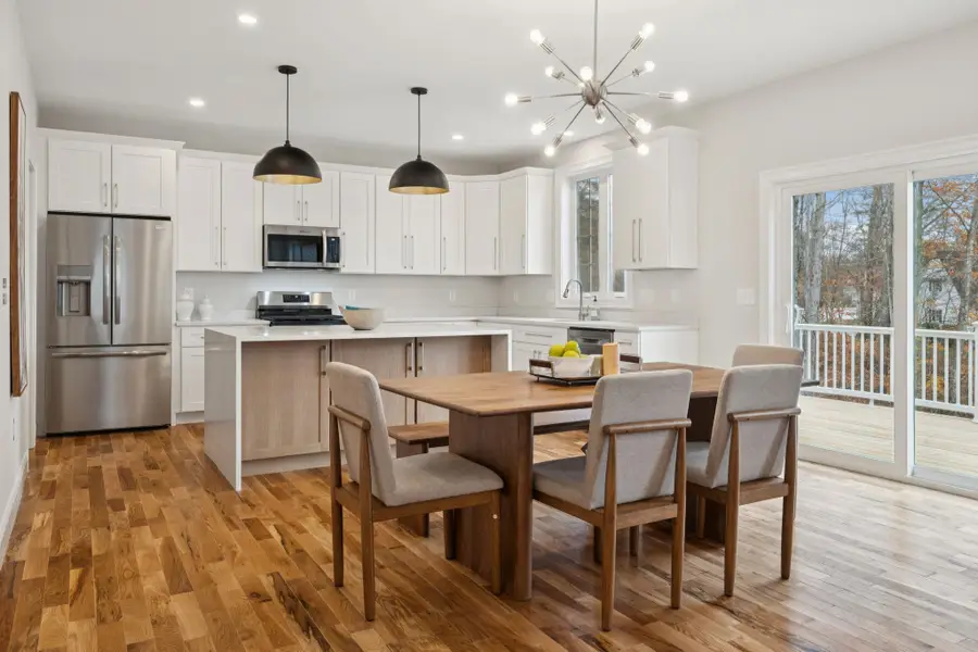 17 Copps Drive, Fremont, NH 03809 - Image #2