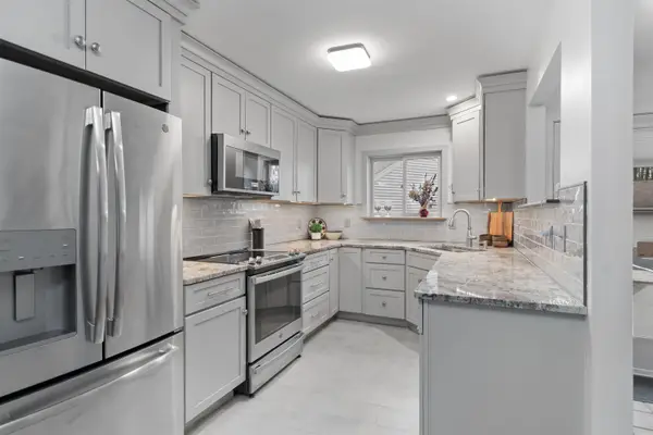 224 Locust Hill, Shelburne, VT 05482