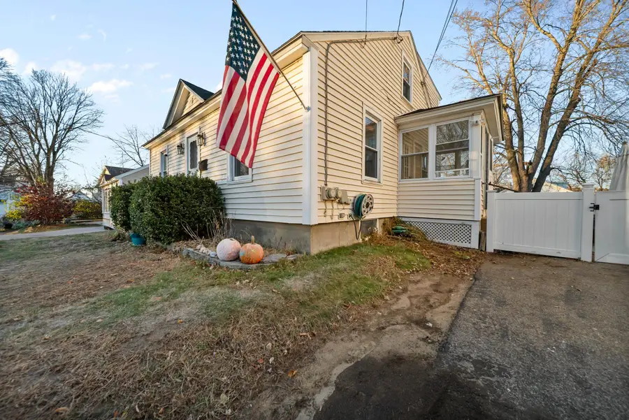 39 Richard Street, Manchester, NH 03103 - Image #3