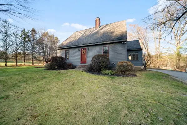 73 Pine Street, Danville, NH 03819