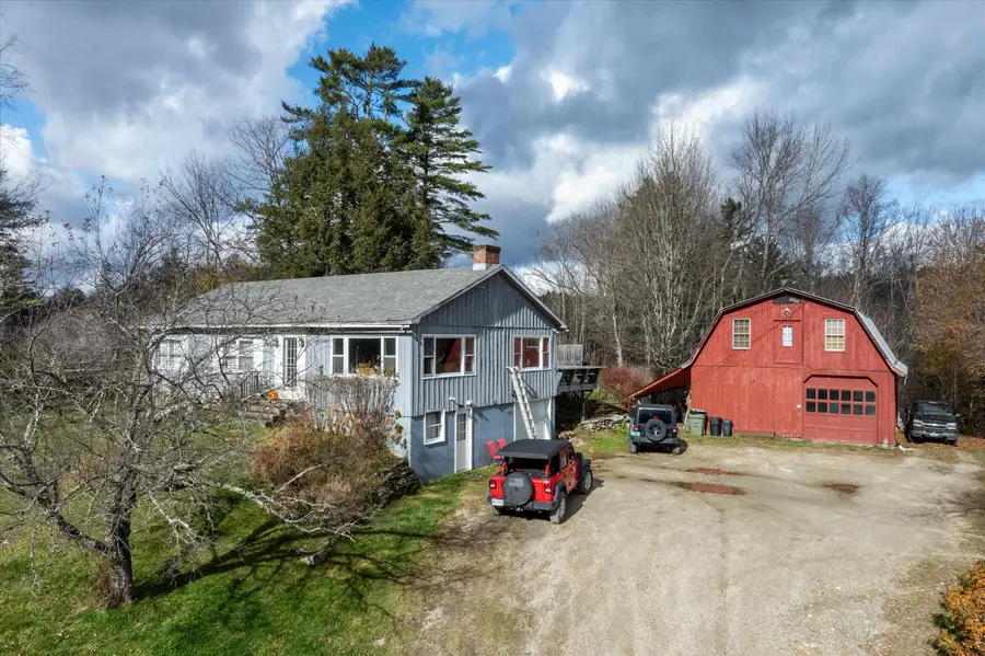 135 Overlook Drive, Londonderry, VT 05148 - Image #2