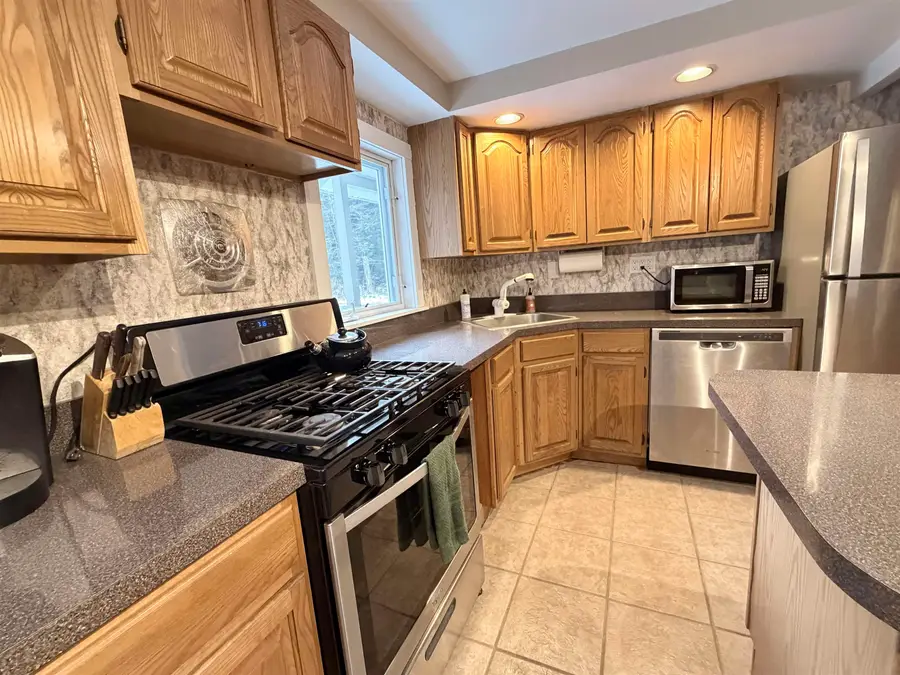 52 Edwards Village Loop, Dover, VT 05356 - Image #3