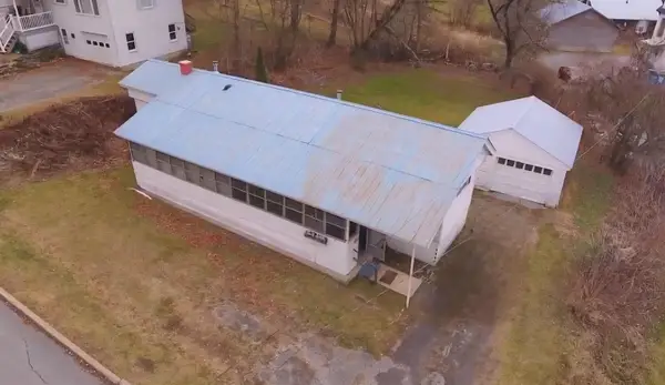 30 Moutain Avenue, St. Johnsbury, VT 05819