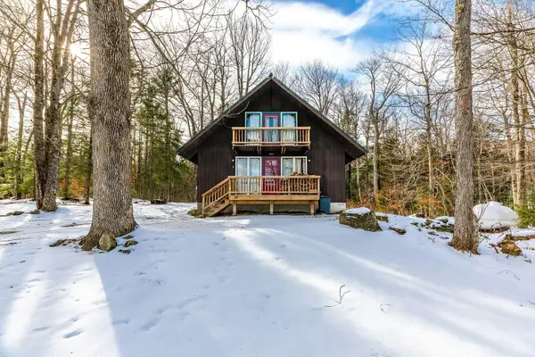 8 Winhall Woods Road, Winhall, VT 05340