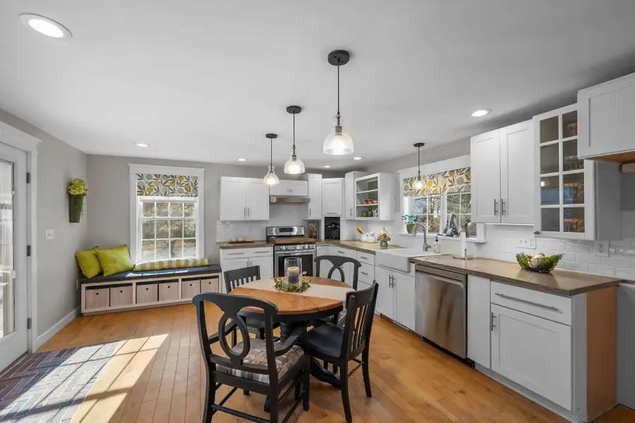 166 Varney Street, Manchester, NH 03102 - Image #3