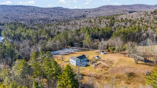 42 Blackberry Lane, Jamaica, VT 05343