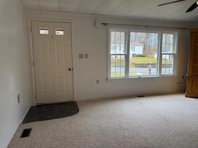 228 Stonehill Road, Williston, VT 05495 - Image #2