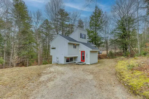 37 Pegwood Hill Road, Campton, NH 03223