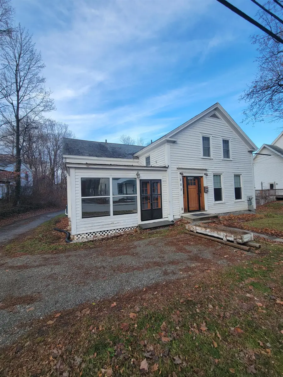 207 Silver Street, Bennington, VT 05201 - Image #2
